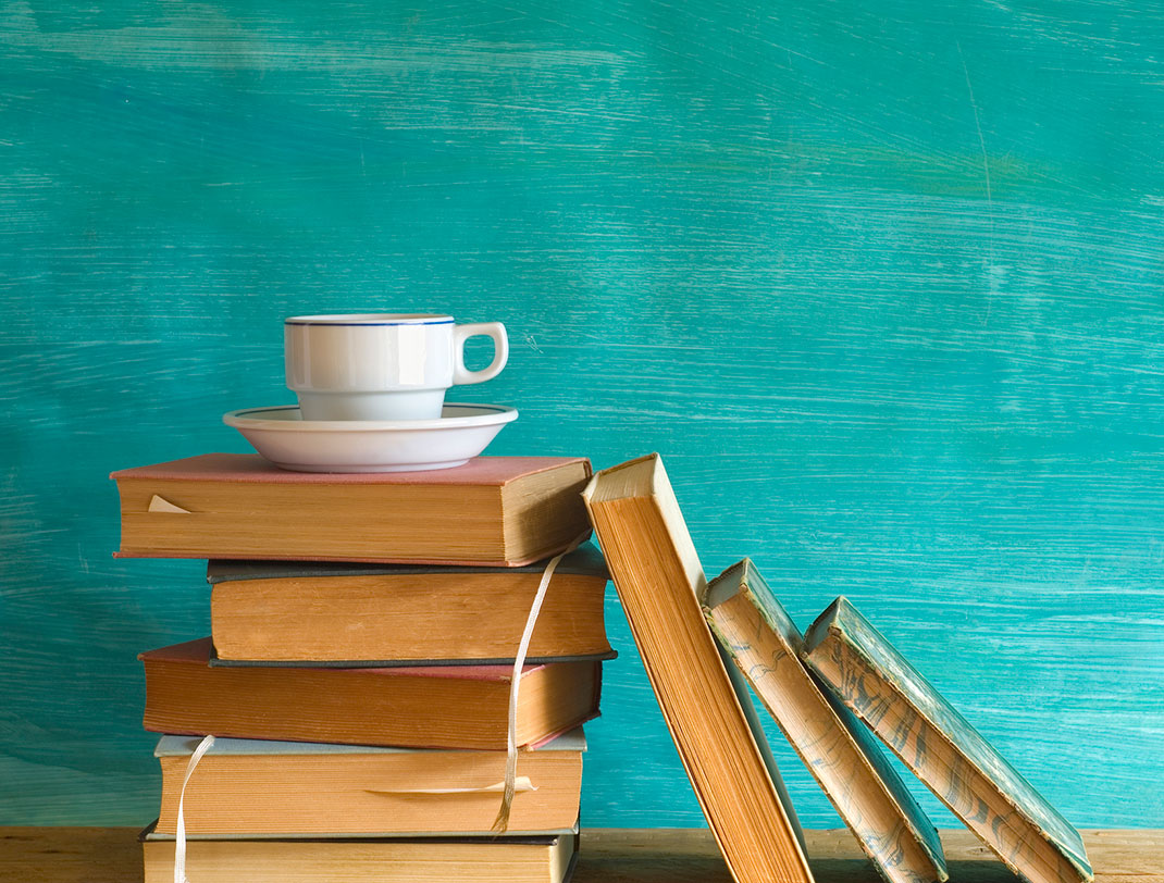 10 Crowd-Pleasing Books That Are Easy to Love - Off the Shelf